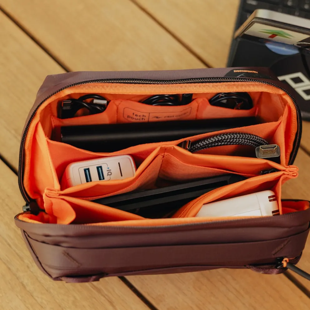 Tech Pouch
