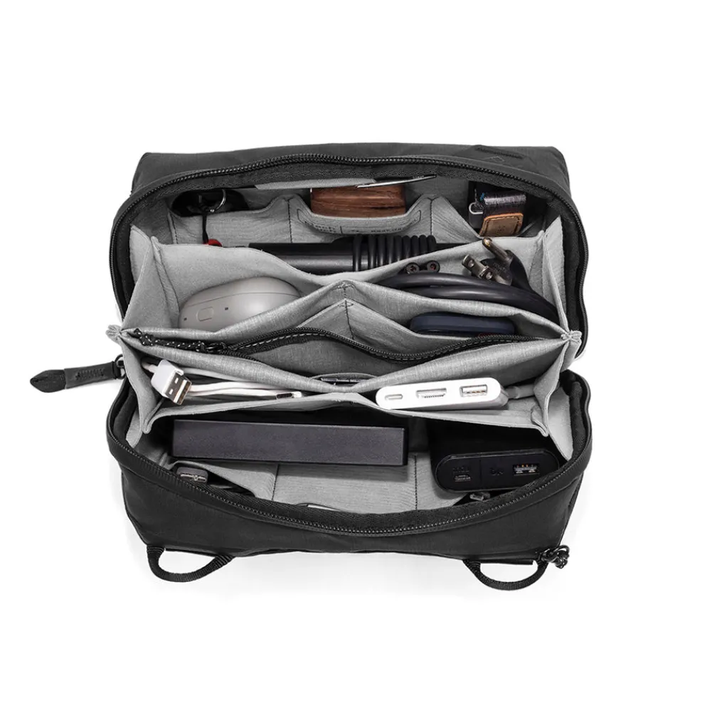 Tech Pouch